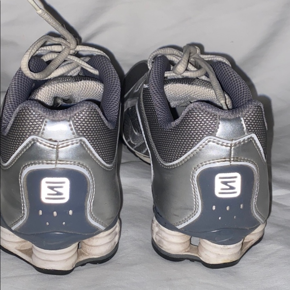 Shoes - Picture 3 of 3